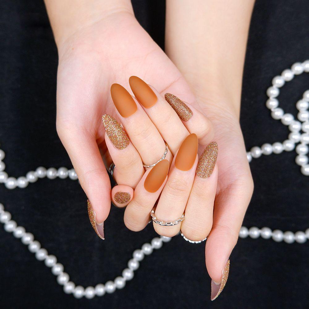 Color Nails